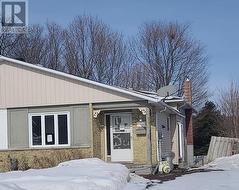 21 Laprairie CRES Elliot Lake, ON P5A 3B7