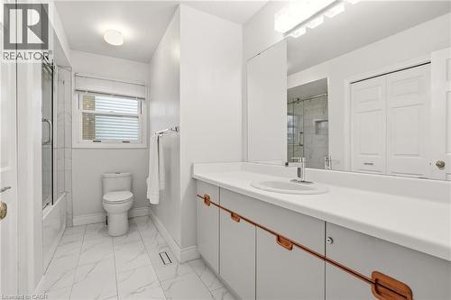 4150 Millcroft Park Drive, Burlington, ON - Indoor Photo Showing Bathroom