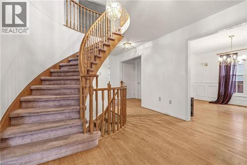 4150 Millcroft Park Drive, Burlington, ON - Indoor Photo Showing Other Room