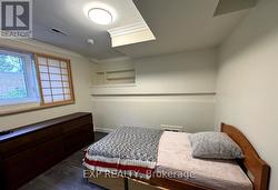 LOWER - 18 GREENLAND ROAD Toronto, ON M3C 1N1