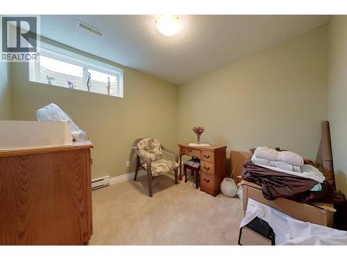 423 6Th Avenue S, Creston, BC - Indoor