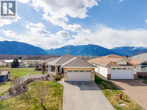 423 6Th Avenue S, Creston, BC - Outdoor
