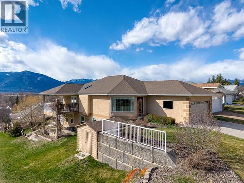 423 6Th Avenue S, Creston, BC - Outdoor