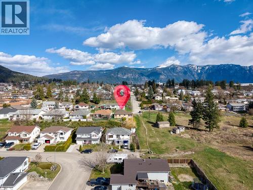 423 6Th Avenue S, Creston, BC - Outdoor With View