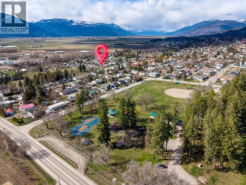 423 6Th Avenue S, Creston, BC - Outdoor With View