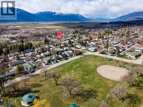 423 6Th Avenue S, Creston, BC - Outdoor With View