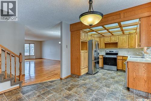 2659 Lacombe Crescent E, Regina, SK 