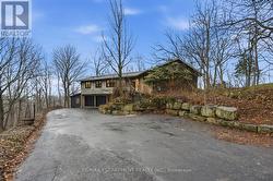 1987 SNAKE ROAD  Burlington, ON L7P 4Y1