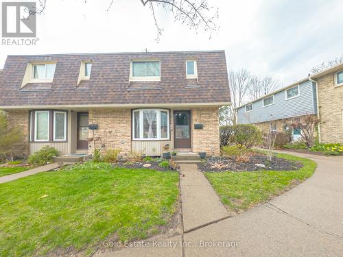 19 - 18 BARRY STREET  St. Catharines, ON L2R 7J6