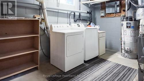 10 Bissett Court, Goderich (Goderich (Town)), ON - Indoor Photo Showing Laundry Room