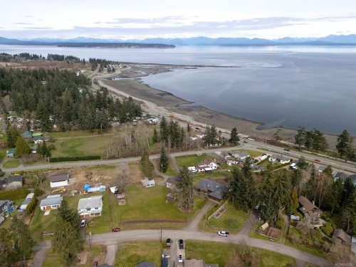 3882 Wavecrest Rd, Campbell River, BC 