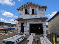 1336 Mckinley Rd Ladysmith, BC V9G 1R2