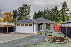 428 Craig St Parksville, BC V9P 1L2