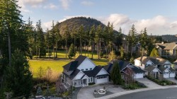 2168 Champions Way Langford, BC V9B 0R9