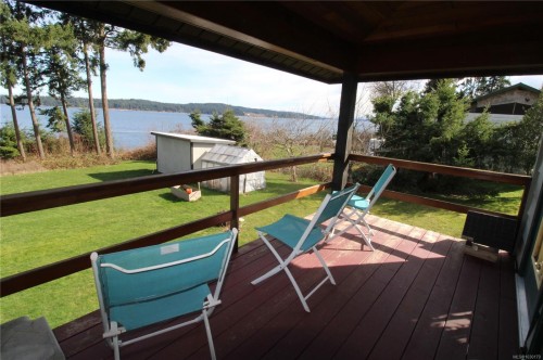 5904 Garvin Rd, Union Bay, BC 