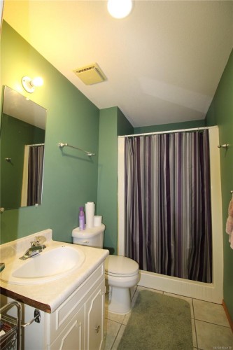 5904 Garvin Rd, Union Bay, BC 