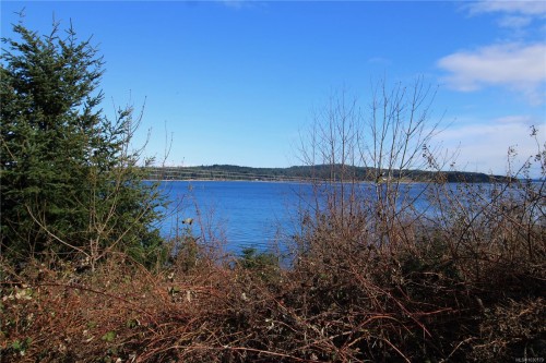 5904 Garvin Rd, Union Bay, BC 