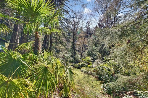 2470 North End Rd, Salt Spring, BC 