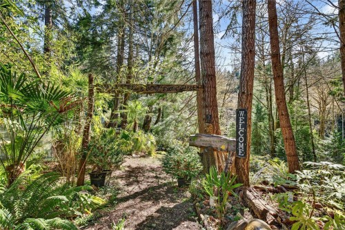 2470 North End Rd, Salt Spring, BC 