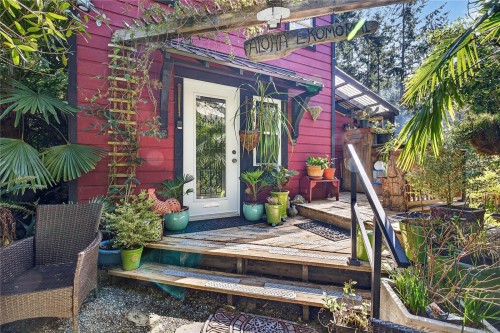 2470 North End Rd, Salt Spring, BC 