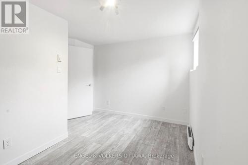 311 Presland Road, Ottawa, ON - Indoor Photo Showing Other Room