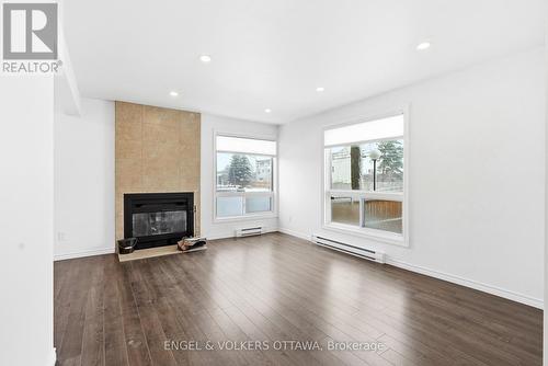 311 Presland Road, Ottawa, ON - Indoor Photo Showing Living Room With Fireplace
