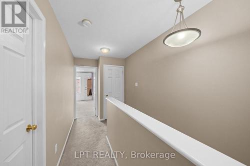 902 Longfields Drive, Ottawa, ON - Indoor Photo Showing Other Room