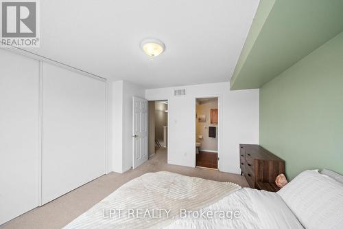902 Longfields Drive, Ottawa, ON - Indoor Photo Showing Bedroom