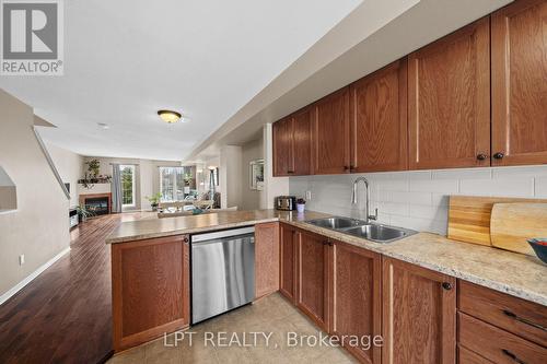 902 Longfields Drive, Ottawa, ON - Indoor Photo Showing Kitchen With Double Sink