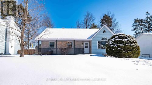 98 SPRUCE STREET  Petawawa, ON K8H 3H8