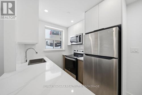 UNIT A - 993 O'CONNOR DRIVE , Toronto (O'Connor-Parkview), Ontario M4B 2T1 5