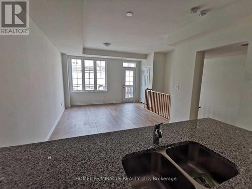 2565 Mojave Path, Oshawa, ON - Indoor Photo Showing Other Room