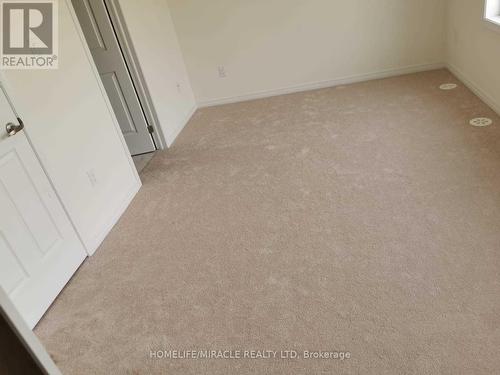 2565 Mojave Path, Oshawa, ON - Indoor Photo Showing Other Room