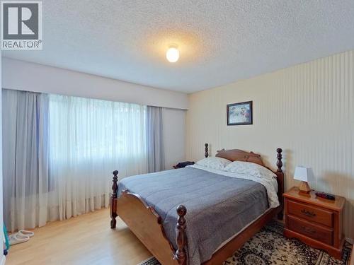 3284 Cariboo Ave, Powell River, BC - Indoor Photo Showing Bedroom