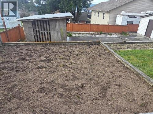 3284 Cariboo Ave, Powell River, BC - Outdoor