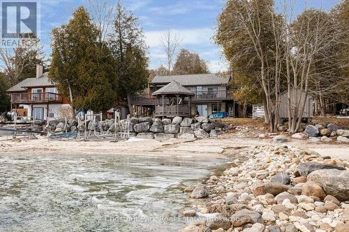 225 CEDAR AVENUE  Meaford, ON N4L 1W5