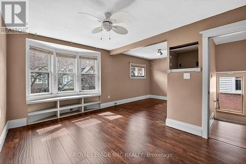 227 Cumberland Avenue, Hamilton, ON - Indoor Photo Showing Other Room