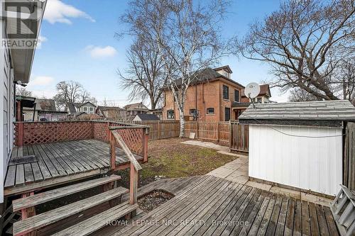 227 Cumberland Avenue, Hamilton, ON - Outdoor