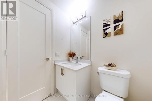 207 - 8960 Jane Street, Vaughan, ON - Indoor Photo Showing Bathroom