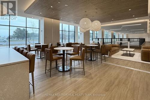 207 - 8960 Jane Street, Vaughan, ON - Indoor Photo Showing Dining Room