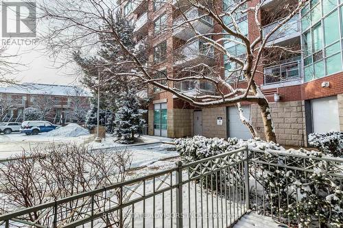#117 - 48 Suncrest Boulevard, Markham, ON - Outdoor