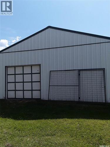 Nw1 34-24-W2, Usborne Rm No. 310, SK - Outdoor