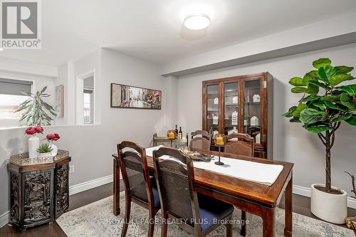 5887 Shelford Terrace, Mississauga, ON - Indoor Photo Showing Dining Room