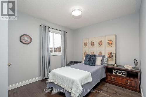 5887 Shelford Terrace, Mississauga, ON - Indoor Photo Showing Bedroom