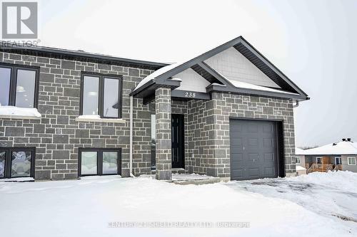 238 EAST RIDGE DRIVE  Cornwall, ON K6H 7N2