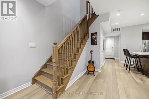32 - 3905 Major Mackenzie Drive, Vaughan, ON - Indoor Photo Showing Other Room