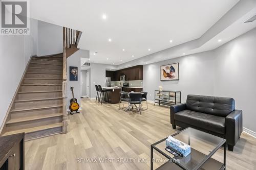 32 - 3905 Major Mackenzie Drive, Vaughan, ON - Indoor