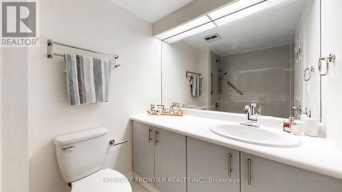 306 - 9 Chalmers Road, Richmond Hill, ON - Indoor Photo Showing Bathroom