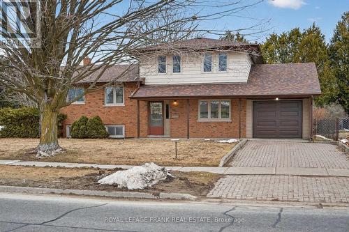 2260 KAWARTHA HTS BOULEVARD  Peterborough (Monaghan Ward 2), ON K9K 1P4