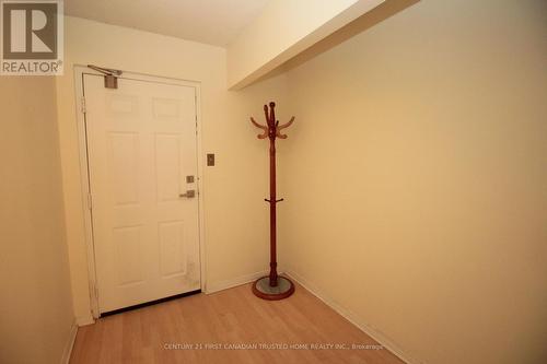 305 - 155 Kent Street, London East (East F), ON - Indoor Photo Showing Other Room